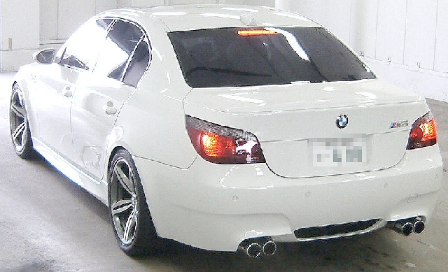 BMWM6(NB50)白_1