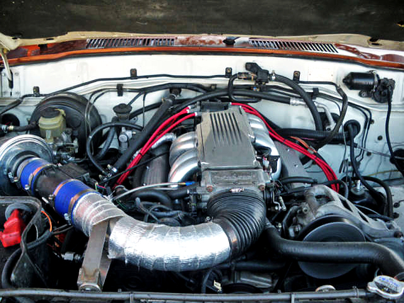V8エンジン換装 Nosシステム レクサス顔 80系ランドクルーザー 当時1992年 トヨタ初代サイノスのcm動画
