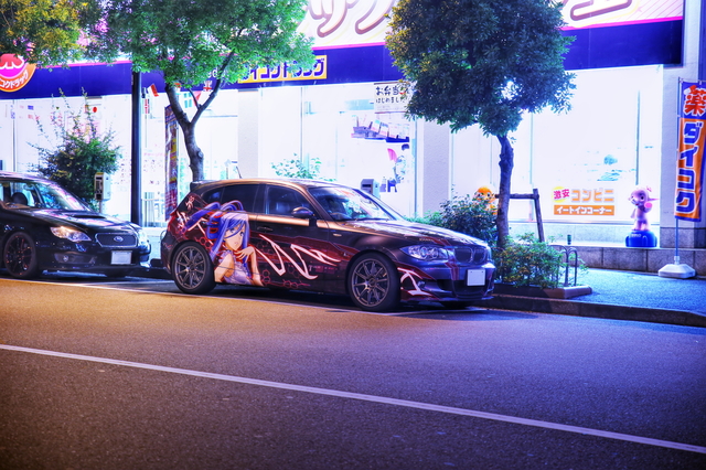 2014年6月27日撮影!秋葉原痛車ストリート(黒ミクファード･BMW130i･ヴォクシー･ダイハツMAX)