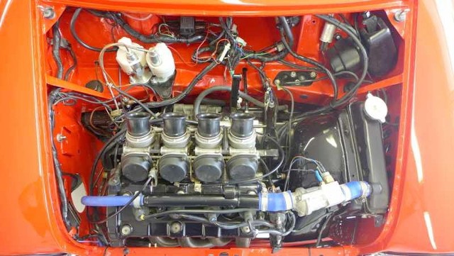 イギリス ヤマハyzf R1用バイクエンジン移植 ヒルクライム仕様ローバーmini