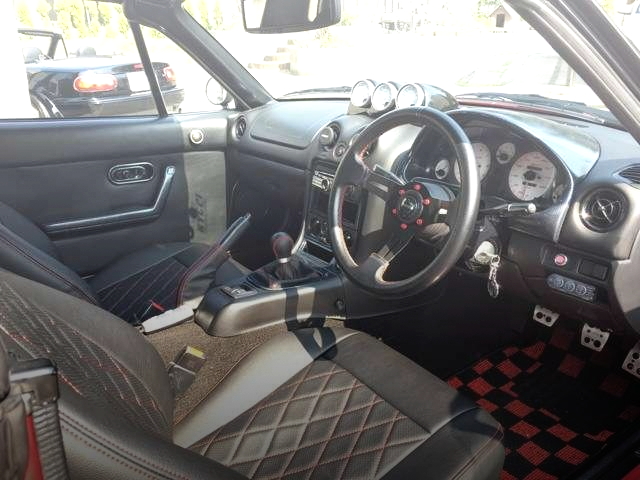 NA6CE FRONT INTERIOR