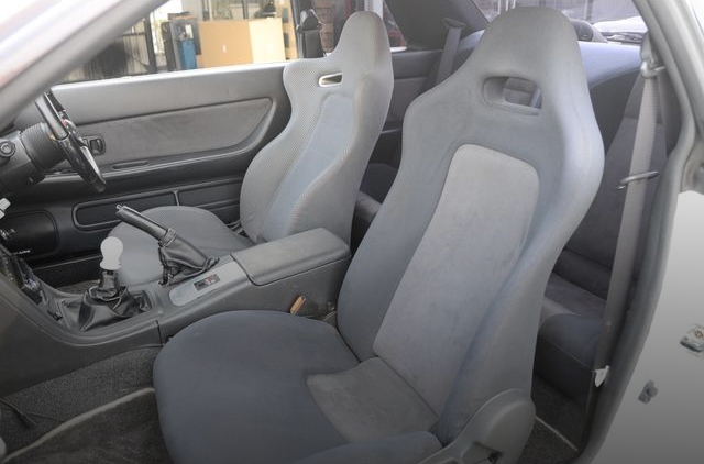 R32 GTR SEATS