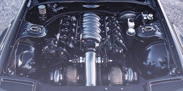 LSX V8 TWINTURBO ENGINE