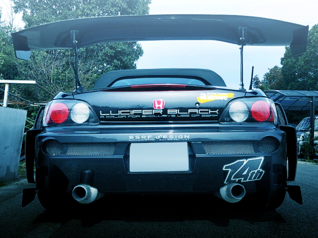 BACK EXTERIOR S2000 GT-WING