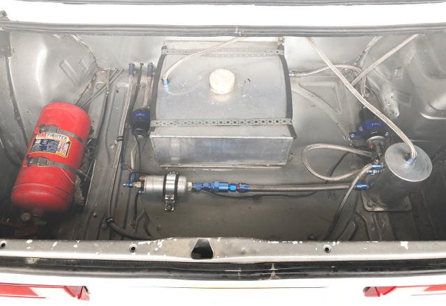 FUEL SAFETY TANK FOR TRUNK ROOM