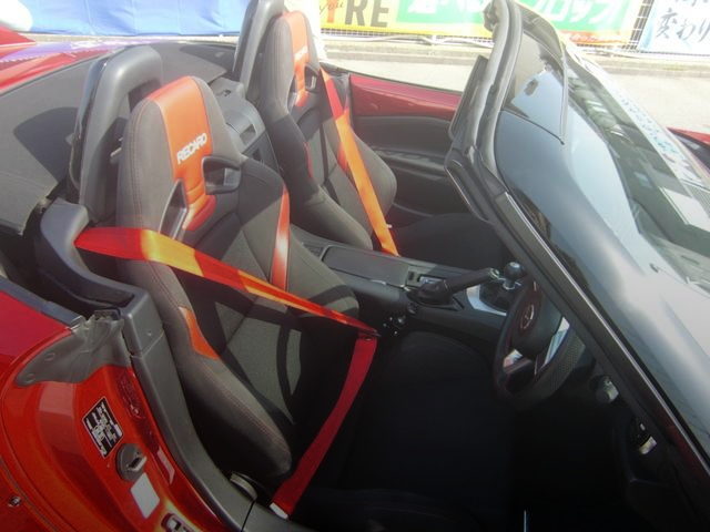 ND5RC ROAD STER SEATS