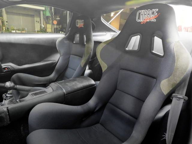 CHARGE SPEED FULL BUCKET SEATS