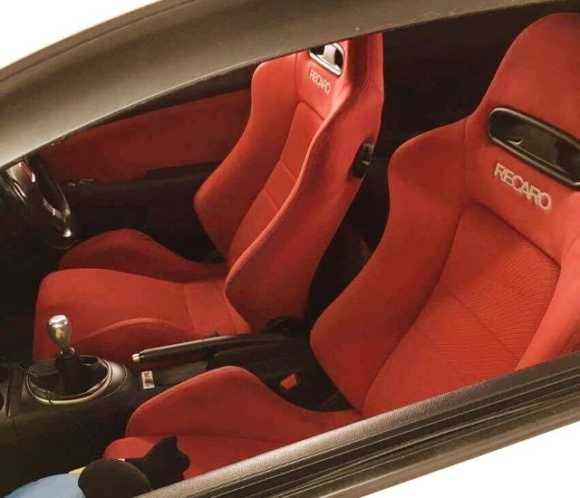 RED RECARO SEATS