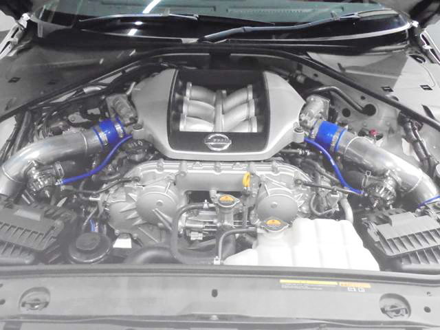 VR38DETT V6 TWINTURBO ENGINE