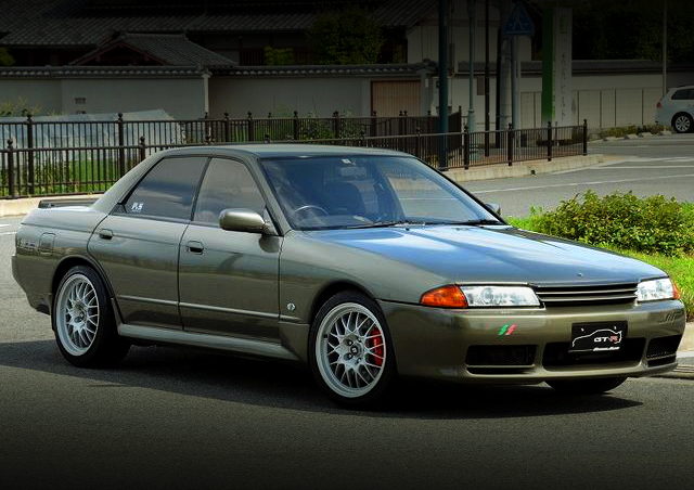 FRONT R32 SKYLINE AUTECH VERSION