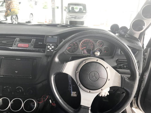 INTERIOR EVO7 GSR