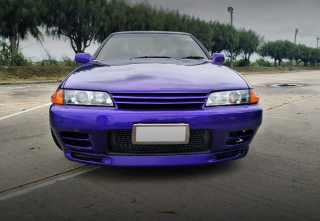 FRONT FACE R32 SKYLINE GT-R PURPLE