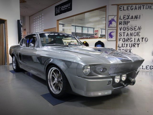 FRONT FACE ELEANOR REPLICA MUSTANG
