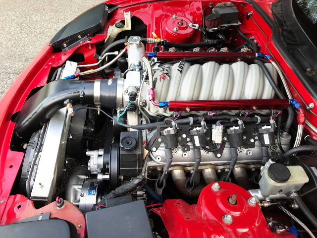 LS V8 SUPERCHARGER ENGINE