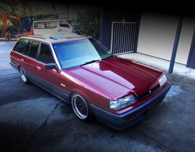 FRONT EXTERIOR R31 SKYLINE WAGON RED