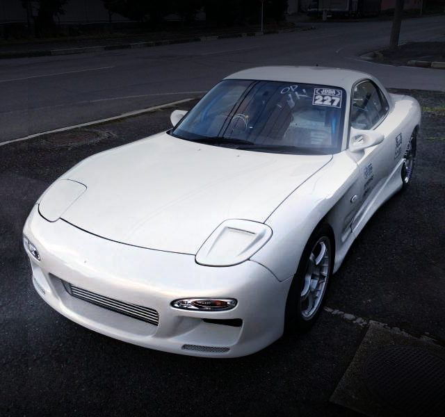 FRONT EXTERIOR FD3S RX7 WHITE