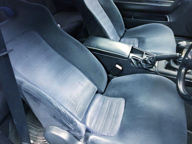 R33 GTR SEATS