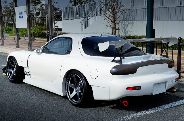 REAR EXTERIOR FD3S RX7 TYPE RS