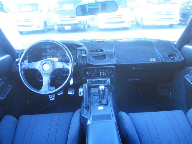 LEFT HAND DRIVE INTERIOR FROM 1ST GEN MR2