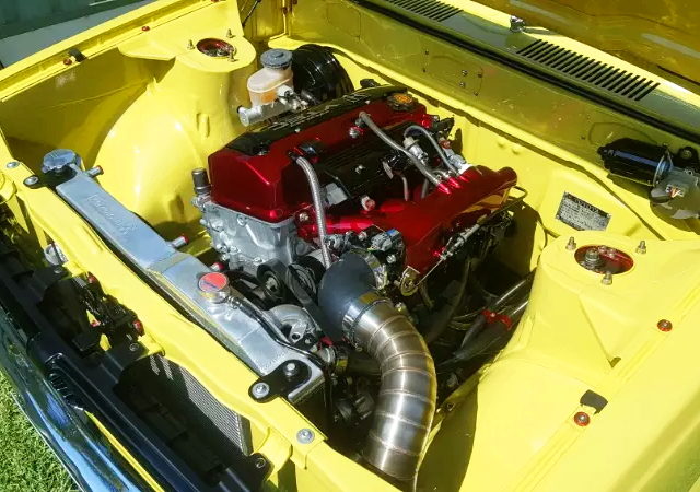 F20C VTEC ENGINE