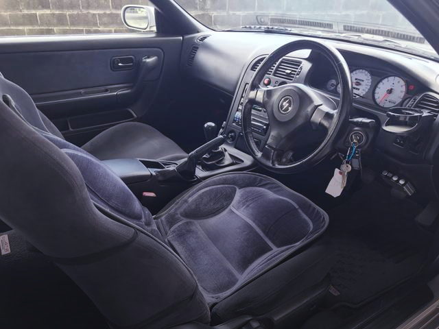 INTERIOR R33 SKYLINE GT-R
