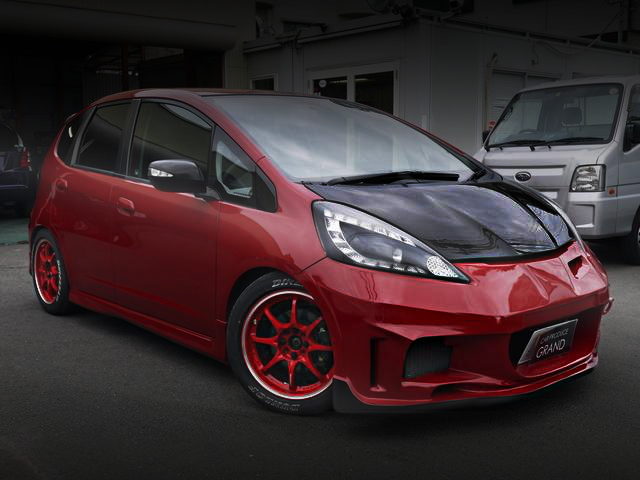 FRONT EXTERIOR GE8 FIT RS RED COLOR