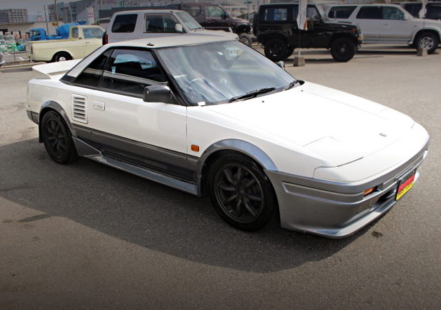 FRONT EXTERIOR AW11 MR2