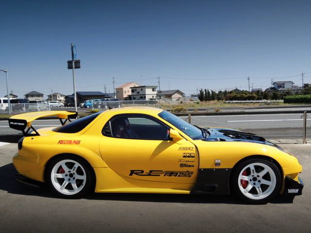 SIDE EXTERIOR FD3S RX-7 TYPE-RS
