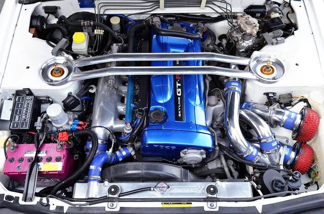 RB26 TWINTURBO ENGINE BLUE VALVE COVER