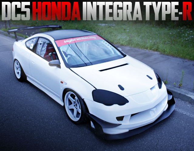 WIDEBODY AND ROLL BAR WITH DC5 INTEGRA TYPE-R RACE SPEC