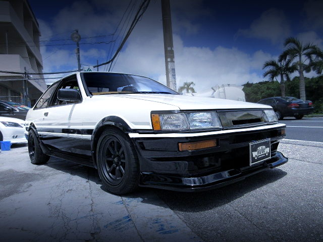 FRONT EXTERIOR OF AE86 LEVIN GT APEX