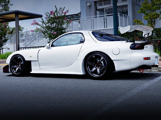 REAR EXTERIOR FD3S RX-7 TYPE-RS