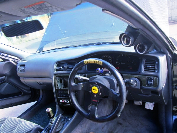 DASHBOARD OF JZX100 CHASER INTERIOR