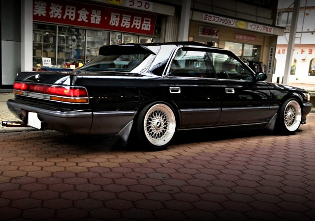 REAR EXTERIOR OF JZX81 CHASER