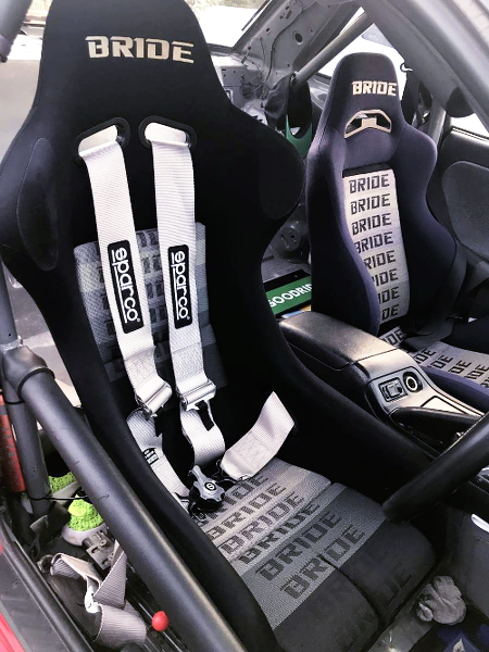 BRIDE FULL BUCKET SEAT OF DRIVER POSITION