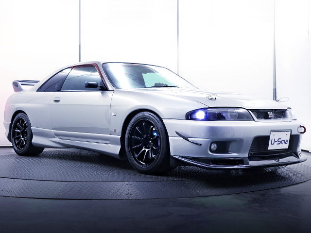 FRONT EXTERIOR OF R33 SKYLINE GT-R