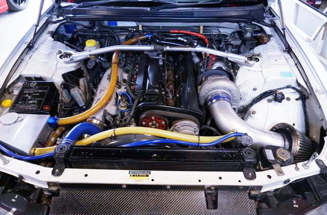RB26 SINGLE TURBO ENGINE FOR R33 GT-R ENGINE ROOM