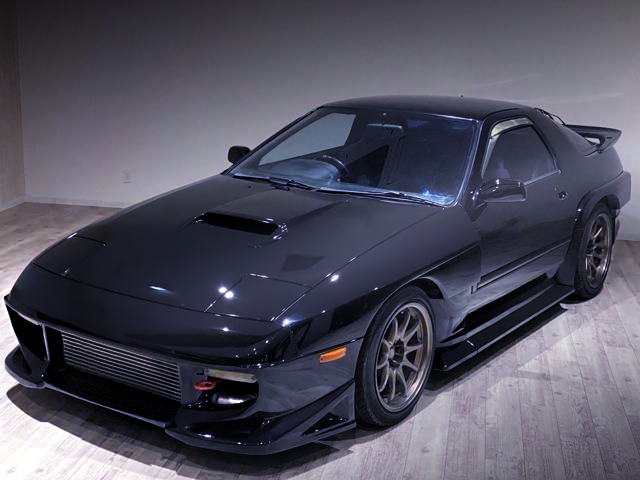 FRONT EXTERIOR OF FC3S RX-7 WIDEBODY