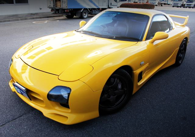 FRONT EXTERIOR OF FD3S RX-7 TYPE RS-R