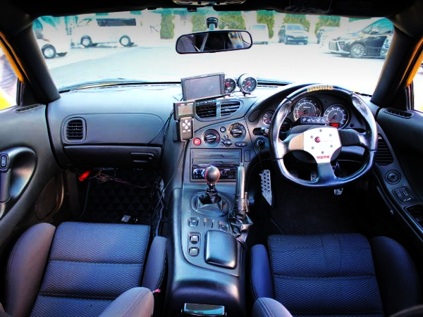 FD3S RX-7 TYPE RS-R INTERIOR