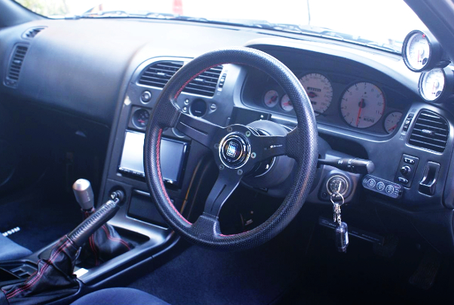 R33 GT-R DASHBOARD AND CLUSTER
