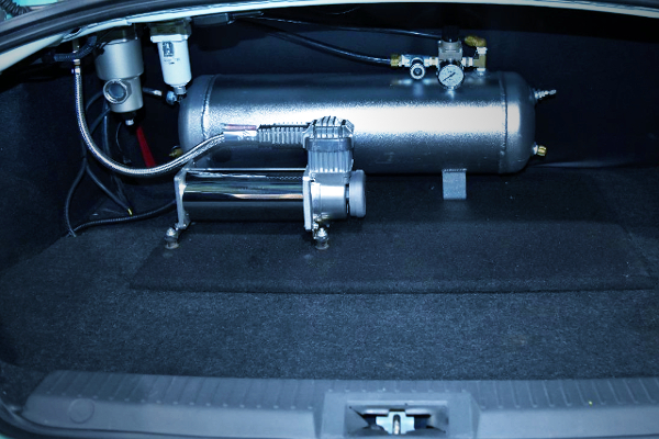 AIR SUSPENSION SYSTEM TO TRUNK ROOM
