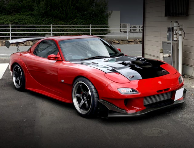 FRONT EXTERIOR OF FD3S RX-7 TO RE-AMEMIYA WIDEBODY AND RED PAINT.