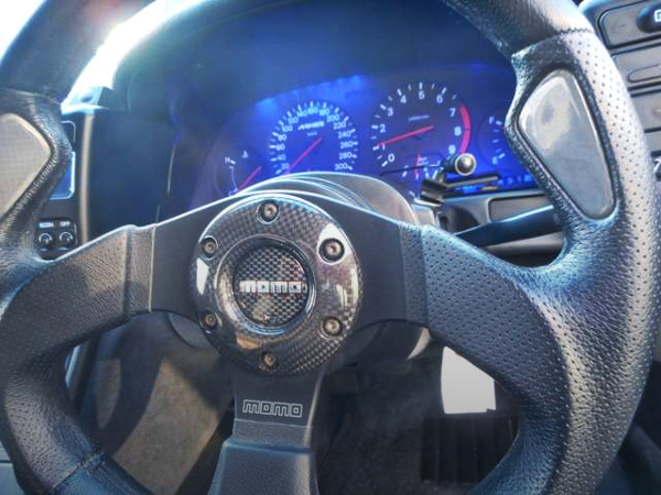 MOMO STEERING AND 300km SPEED CLUSTER.