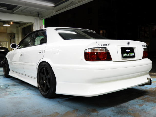 FRONT EXTERIOR OF JZX100 CHASER.