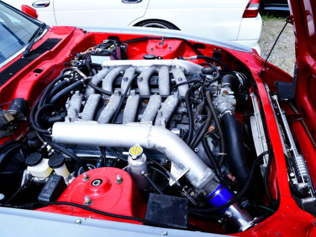 1GZ-FE 5000cc V12 ENGINE INTO S130Z ENGINE ROOM.