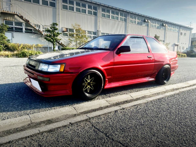 FRONT EXTERIOR OF AE86 LEVIN GT-APEX TO MAZDA SOUL RED.