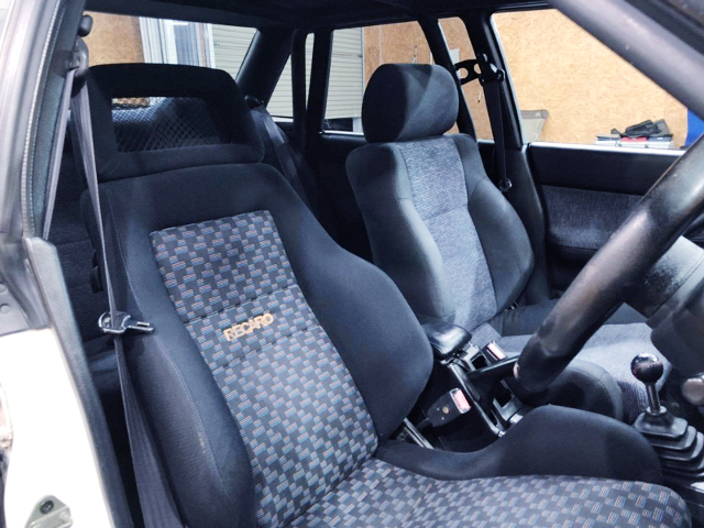 SEATS OF BC5 LEGACY RS.