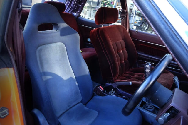 DRIVER'S R32 GT-R GENUINE SEAT.