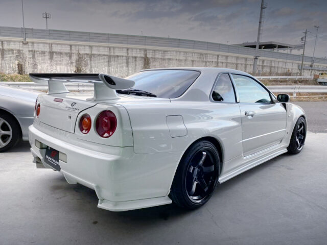 REAR EXTERIOR OF ER34 25GT-T with R34 GTR CONVERSION.